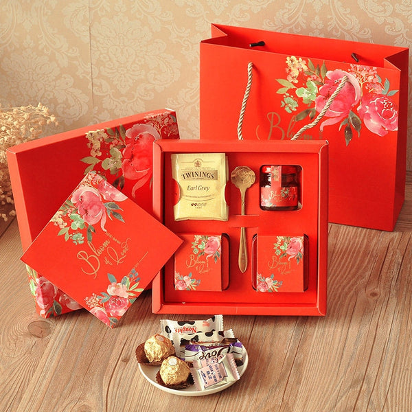 Cake shape Candy box